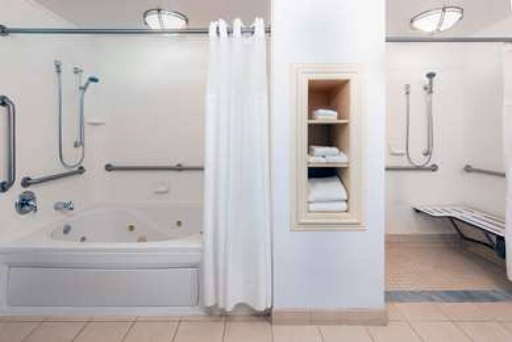 Hilton Garden Inn Tampa/Riverview/Brandon, FL 2
