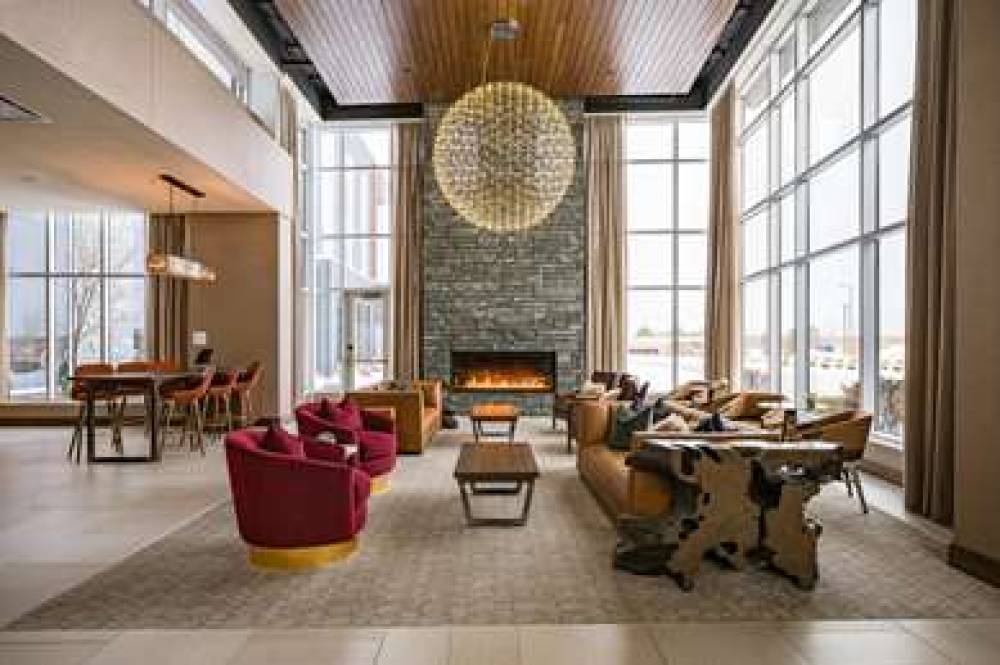 HILTON GARDEN INN WAUSAU, WI 8