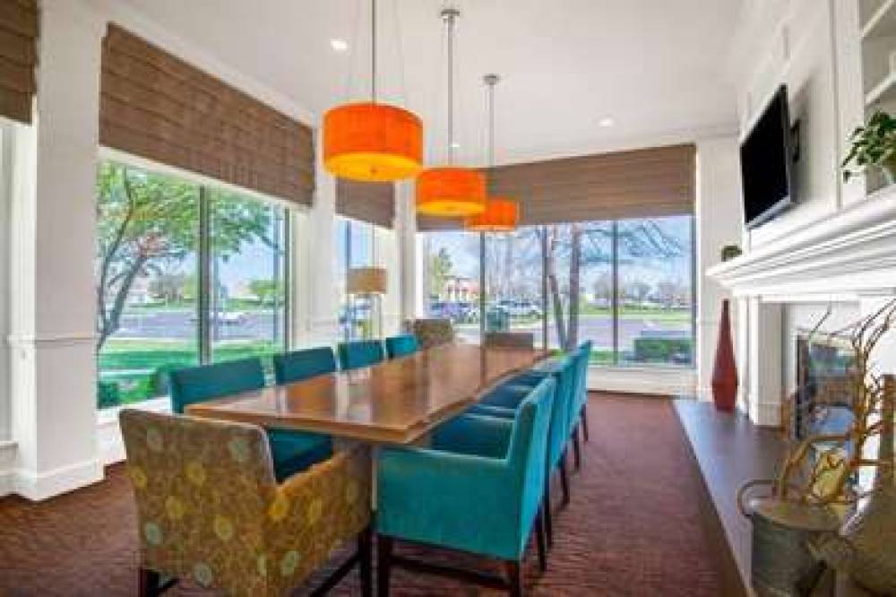 Hilton Garden Inn Wichita 4