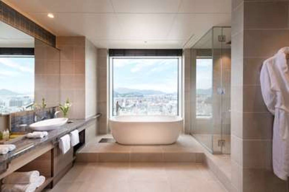 HILTON HIROSHIMA 9