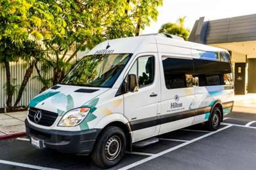 Hilton Irvine-Orange County-Airport 7