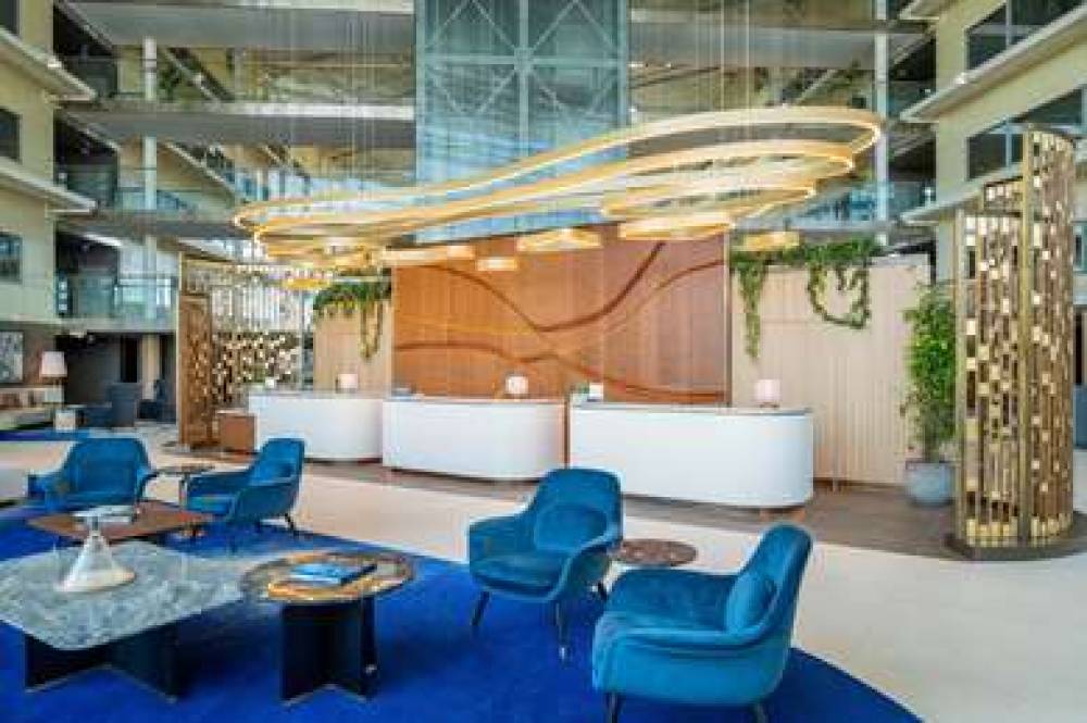 Hilton London Heathrow Airport 3
