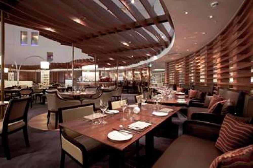 HILTON LONDON HEATHROW AIRPORT TERM 10