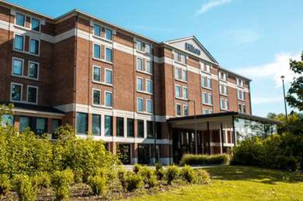 HILTON LONDON HEATHROW AIRPORT TERM 1