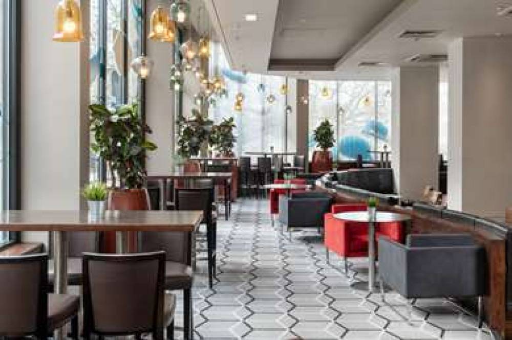 HILTON LONDON OLYMPIA 6