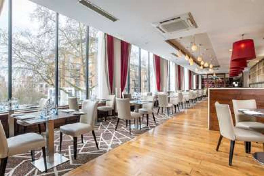 HILTON LONDON OLYMPIA 10