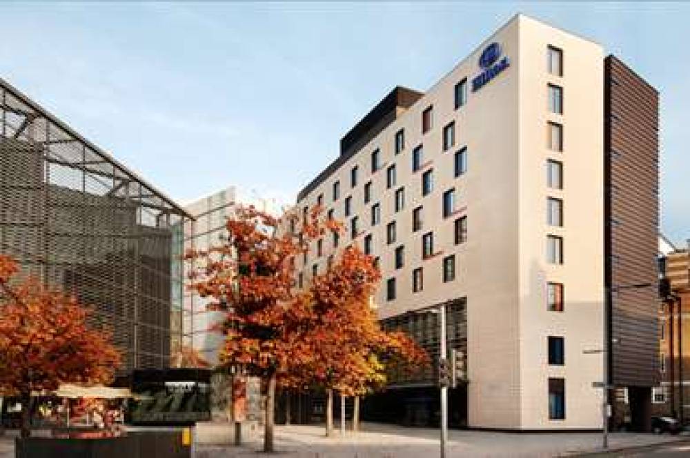 HILTON LONDON TOWER BRIDGE 2
