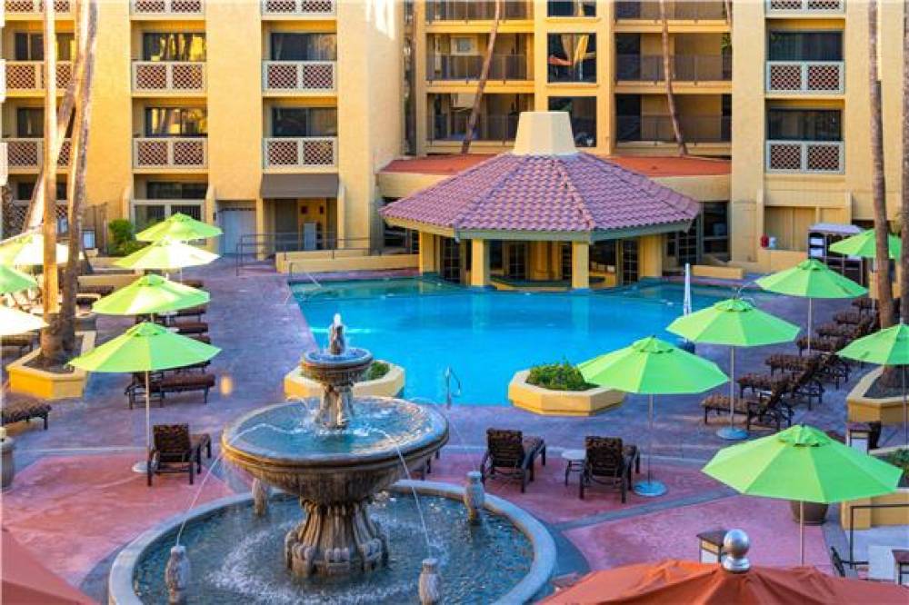 Hilton Phoenix Resort At The Peak