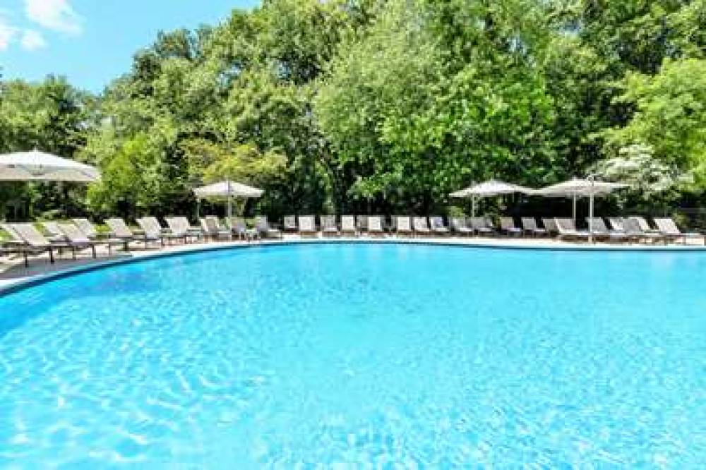 Hilton Short Hills 4