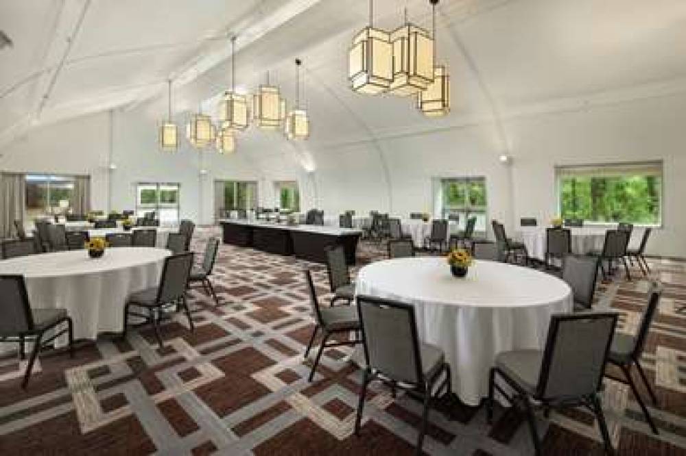 Hilton Short Hills 8