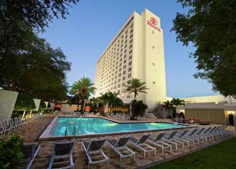 Hilton St. Petersburg Bayfront 6