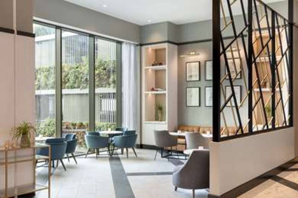 HILTON WOKING 7