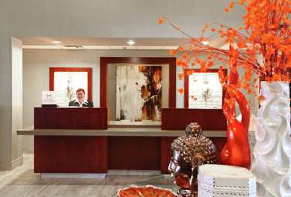 HLTN GARDEN INN DES MOINES AIRPORT 7