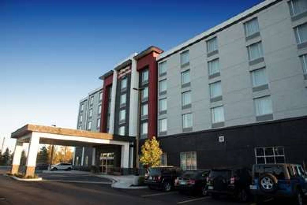 HMPTN STE THUNDER BAY 3