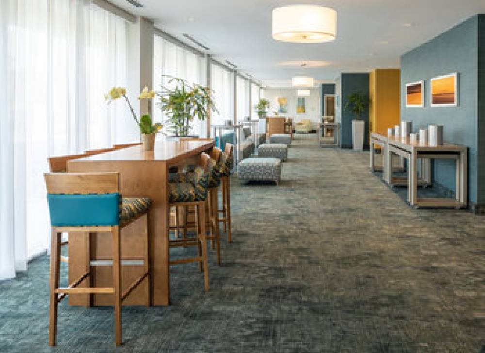 DOUBLETREE BY HILTON MIAMI NORTH 3
