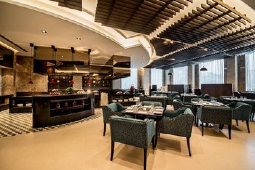 Holiday Inn AMRITSAR RANJIT AVENUE 4