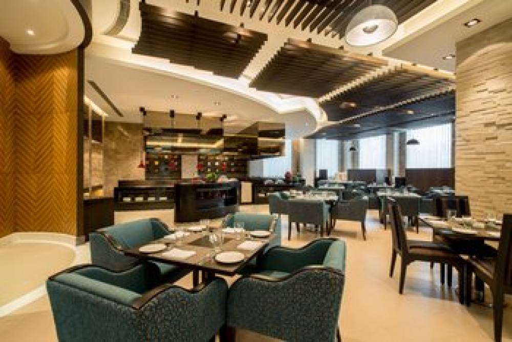 Holiday Inn AMRITSAR RANJIT AVENUE 5
