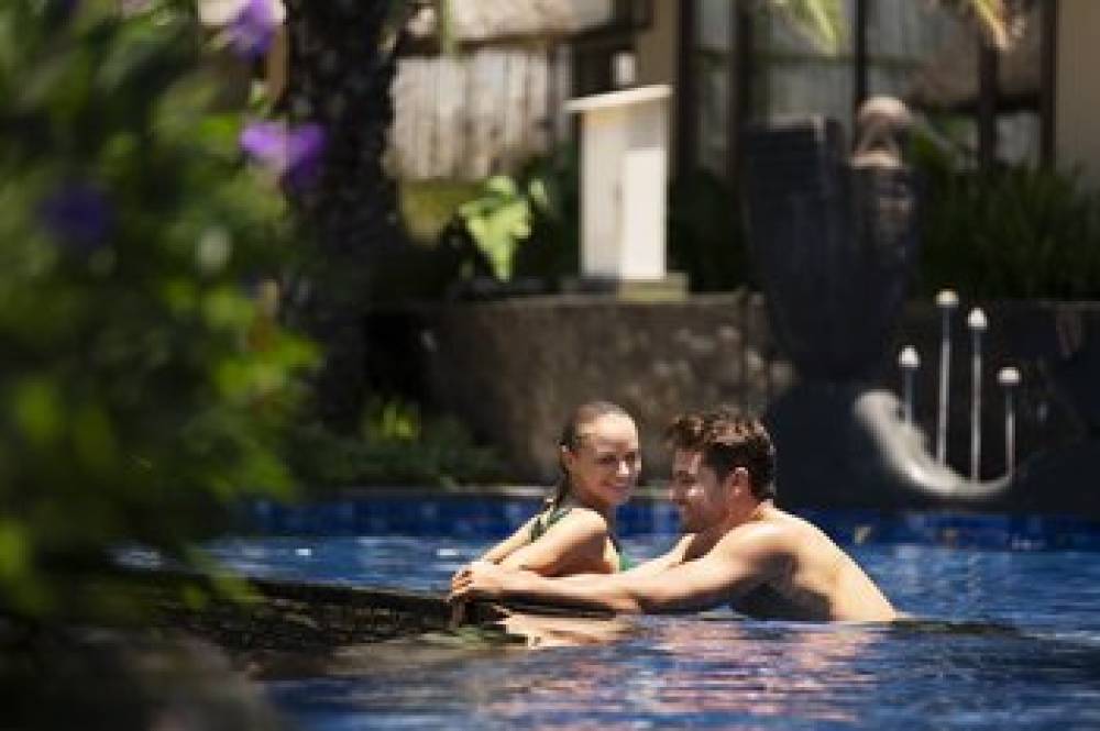 HOLIDAY INN BALI BENOA 5