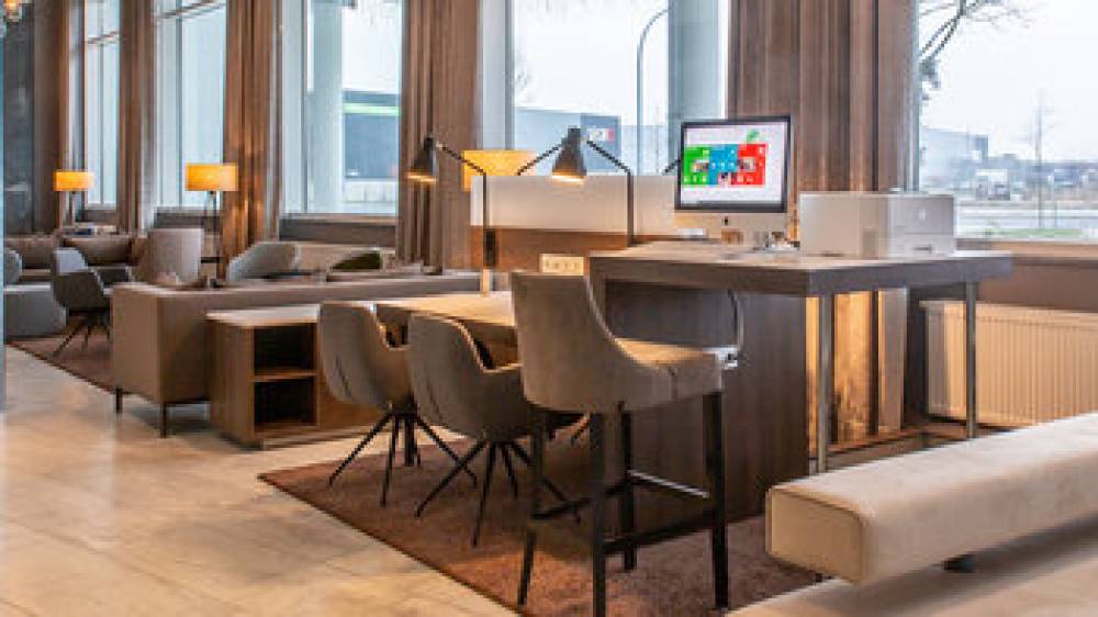 Holiday Inn BERLIN AIRPORT - CONF CENTRE 2
