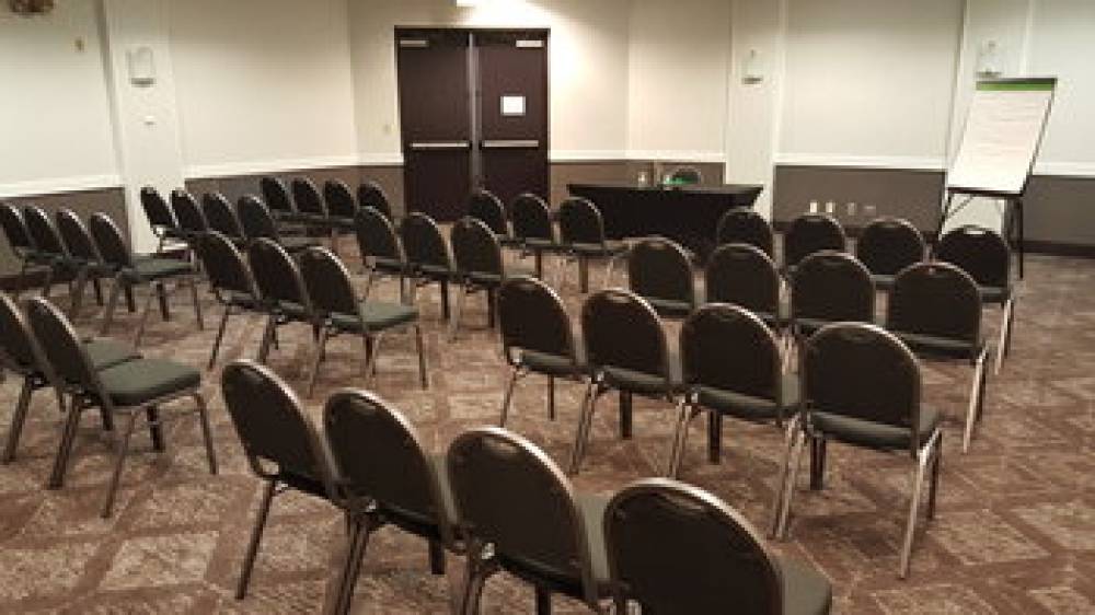 HOLIDAY INN ARPT SOUTH-MALL AR BY I 5