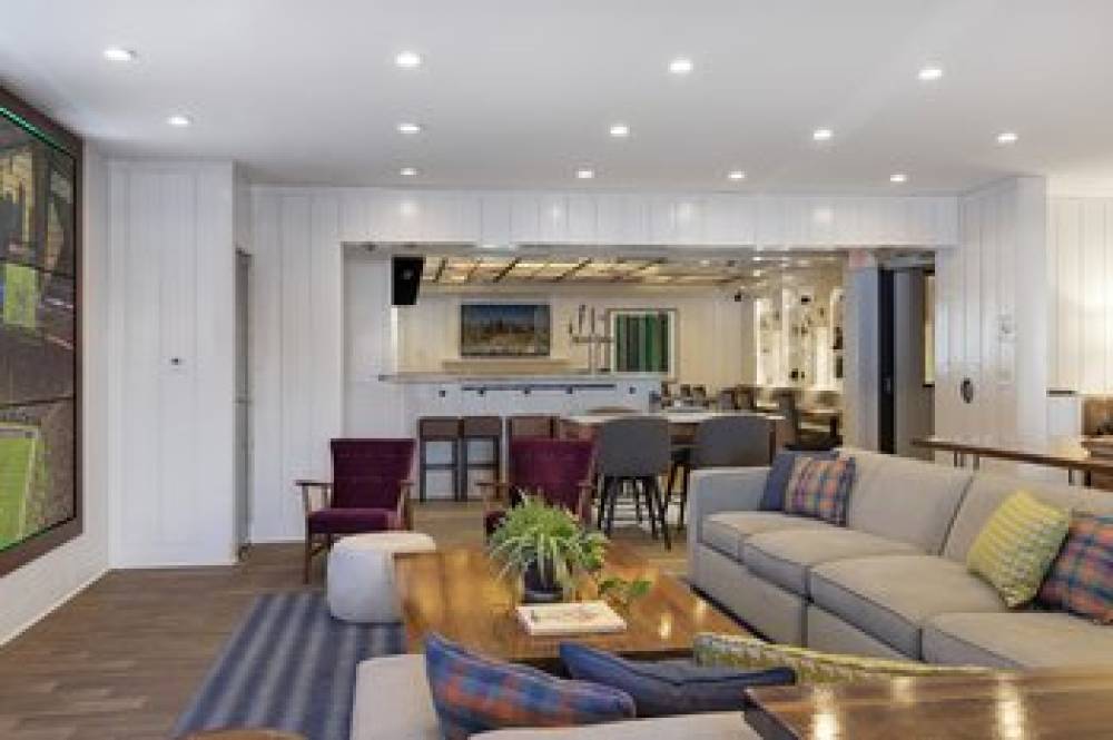 HOLIDAY INN BLOOMINGTON W MSP BY IH 10