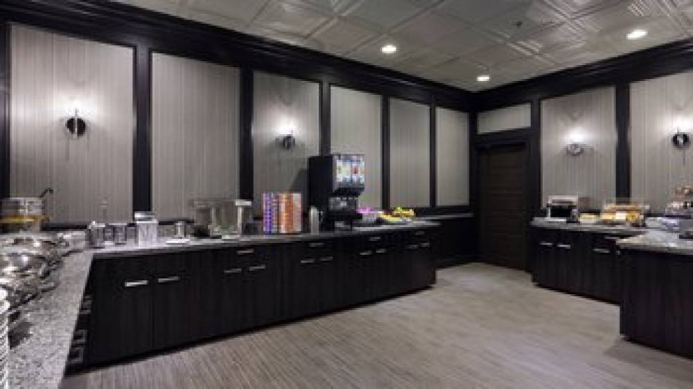 HOLIDAY INN BOSTON - CAMBRIDGE AREA 10