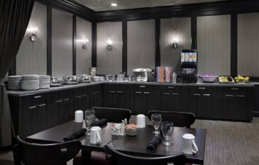 HOLIDAY INN BOSTON - CAMBRIDGE AREA 4
