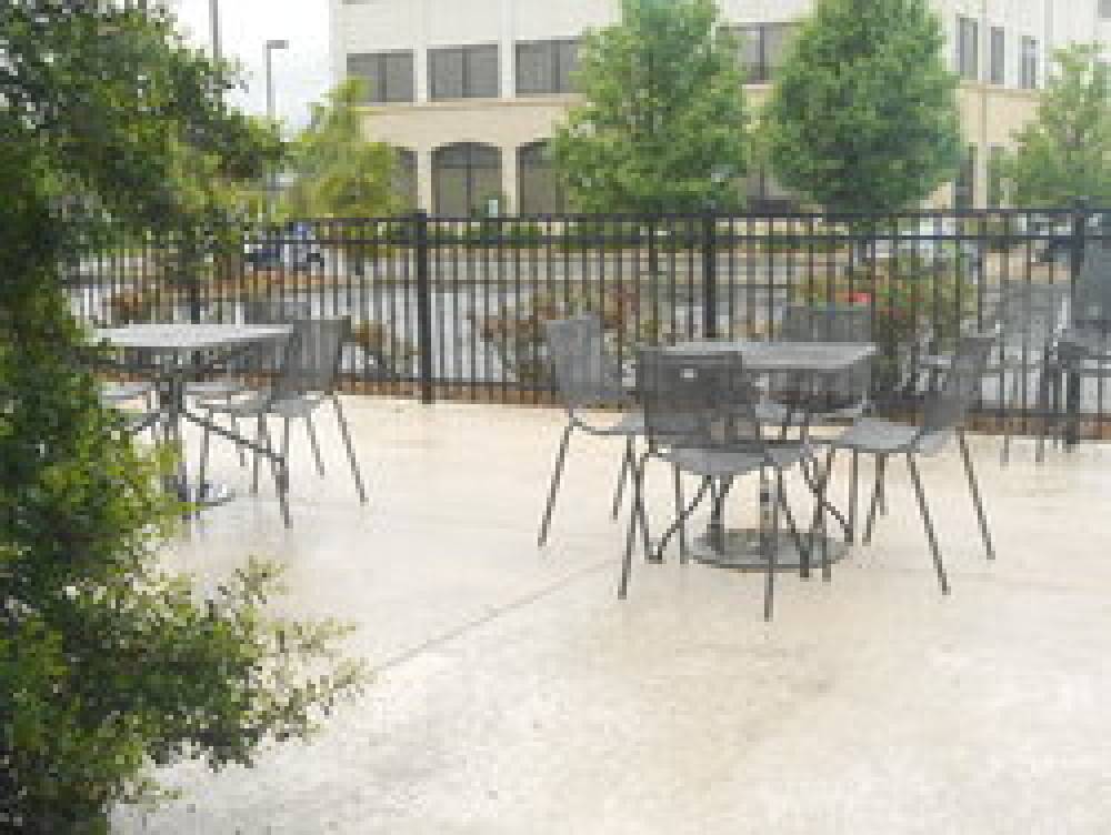 Holiday Inn CARBONDALE-CONFERENCE CENTER 6