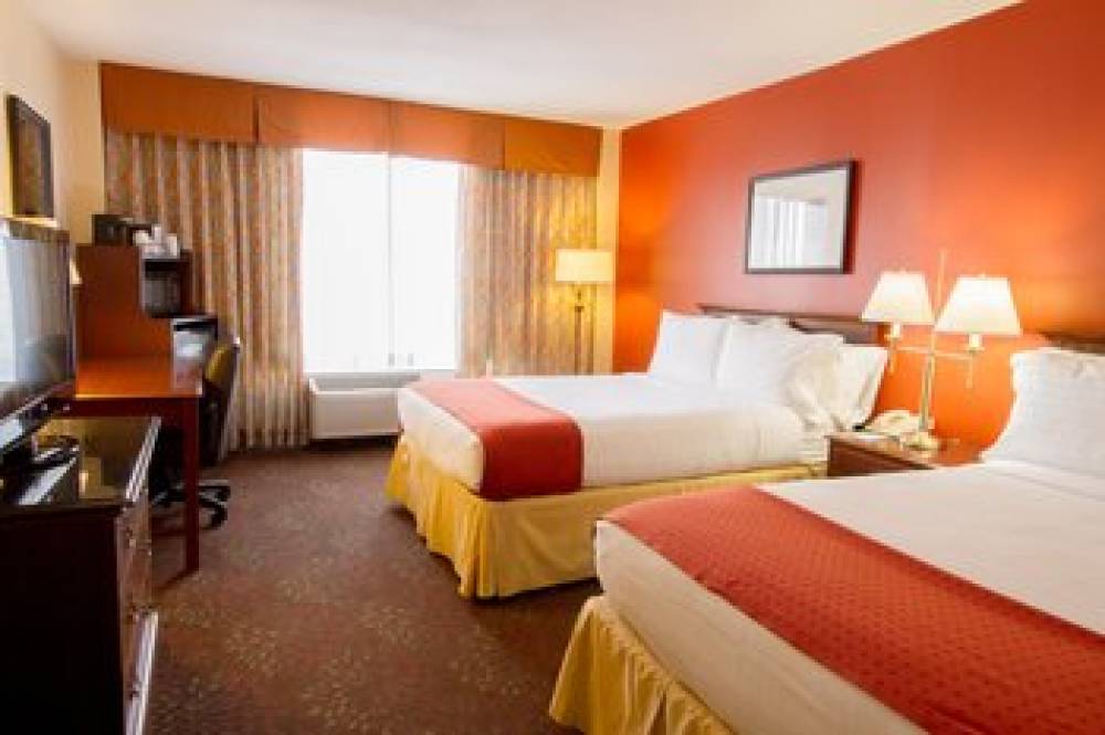 HOLIDAY INN O HARE AREA 4