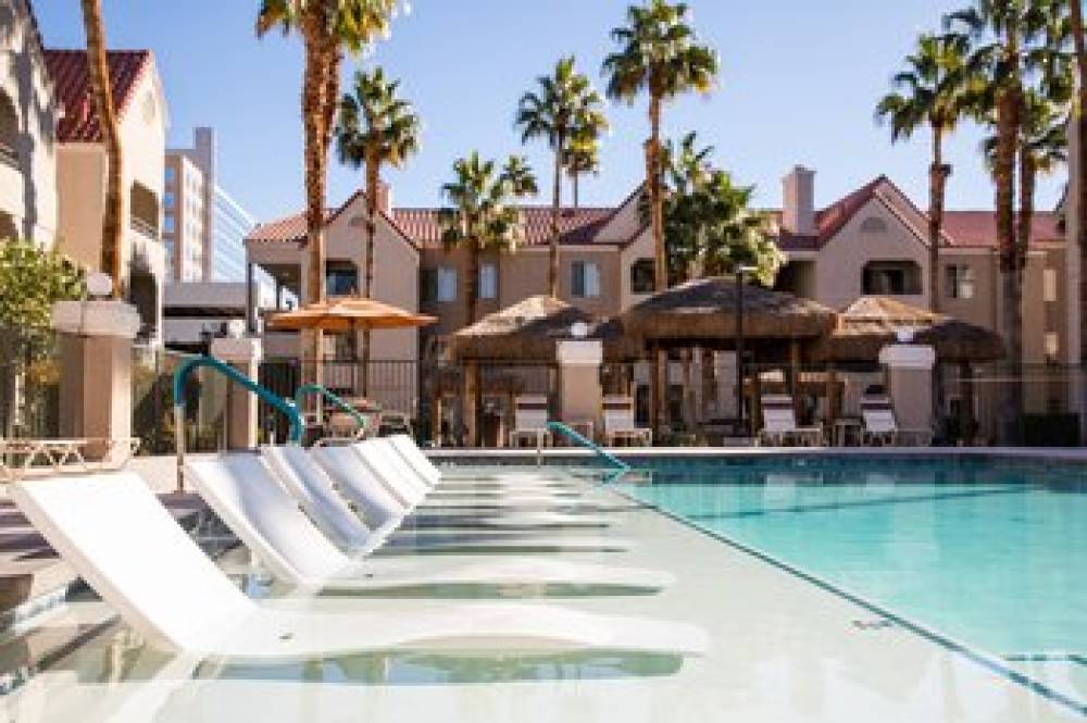HOLIDAY INN CLUB VAC DESERT C 6