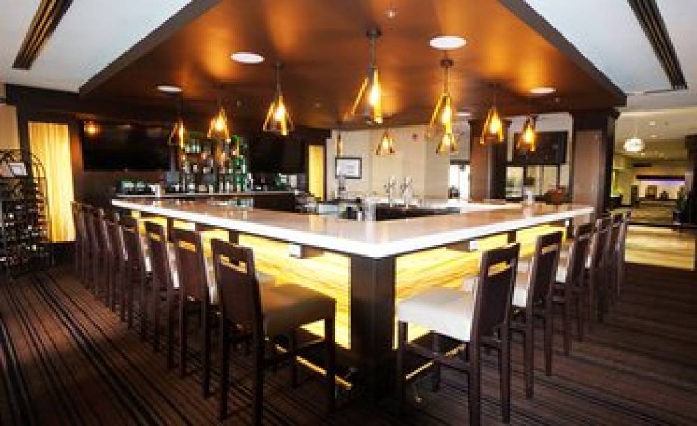 Holiday Inn CORPUS CHRISTI DOWNTOWN MARINA 8