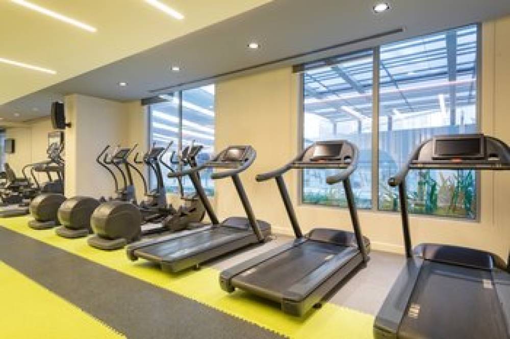 HOLIDAY INN DOHA 9