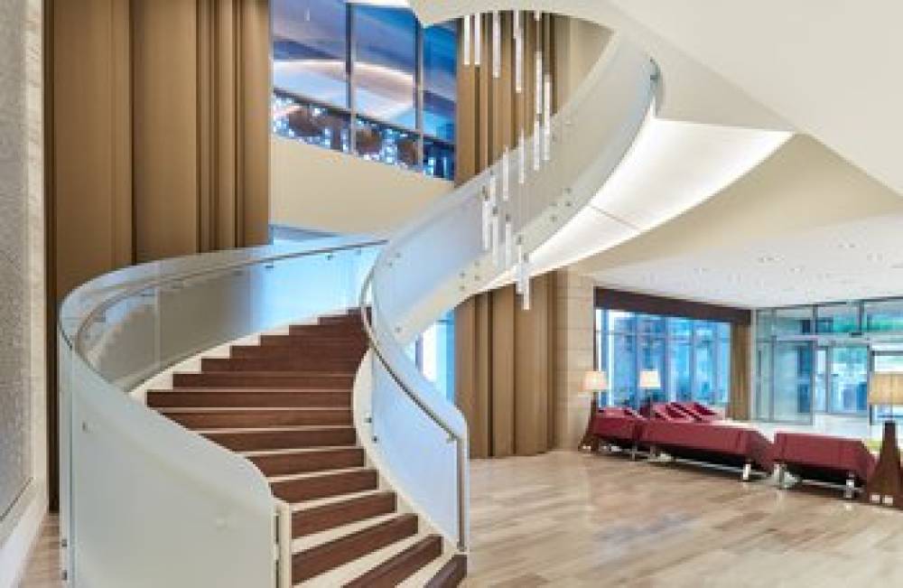 HOLIDAY INN DOHA 8
