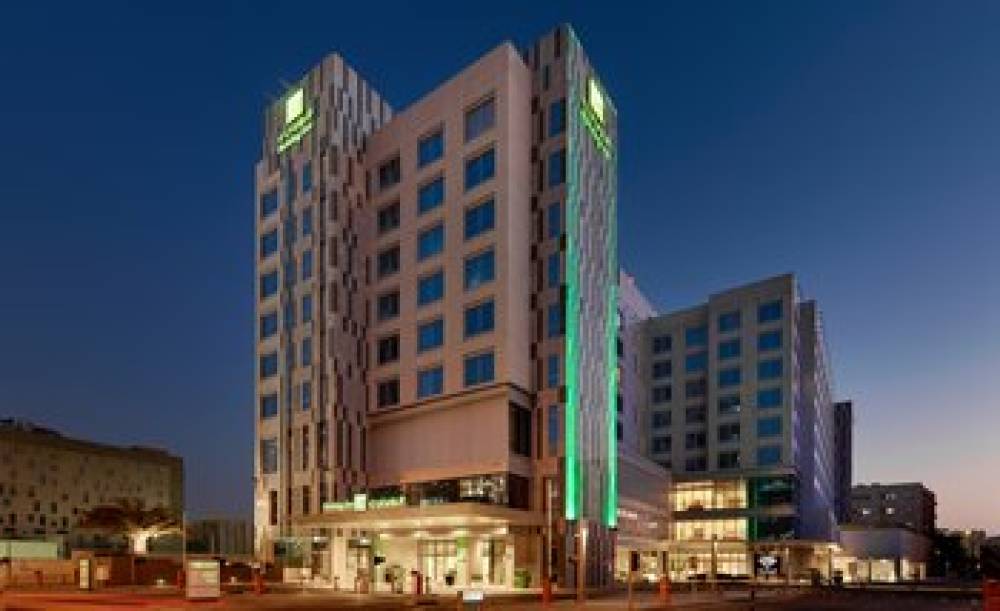 HOLIDAY INN DOHA 7