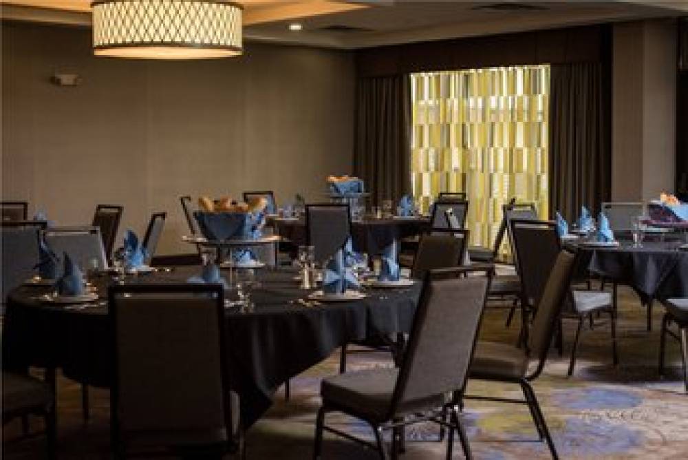 HOLIDAY INN EAST 1
