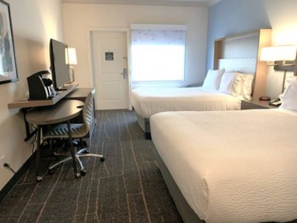 HOLIDAY INN ELK LAKE VICTORIA BY IH 2