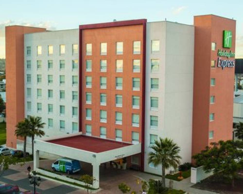 Holiday Inn Exp Aeropuerto