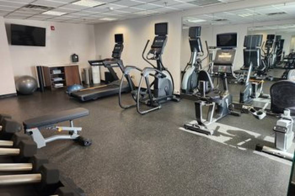 HOLIDAY INN EXP BENSALEM BY IHG 8