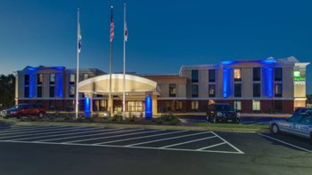 HOLIDAY INN EXP E MIDLOTHIAN 4