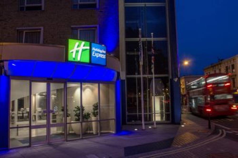 HOLIDAY INN EXP EARLS COURT 4