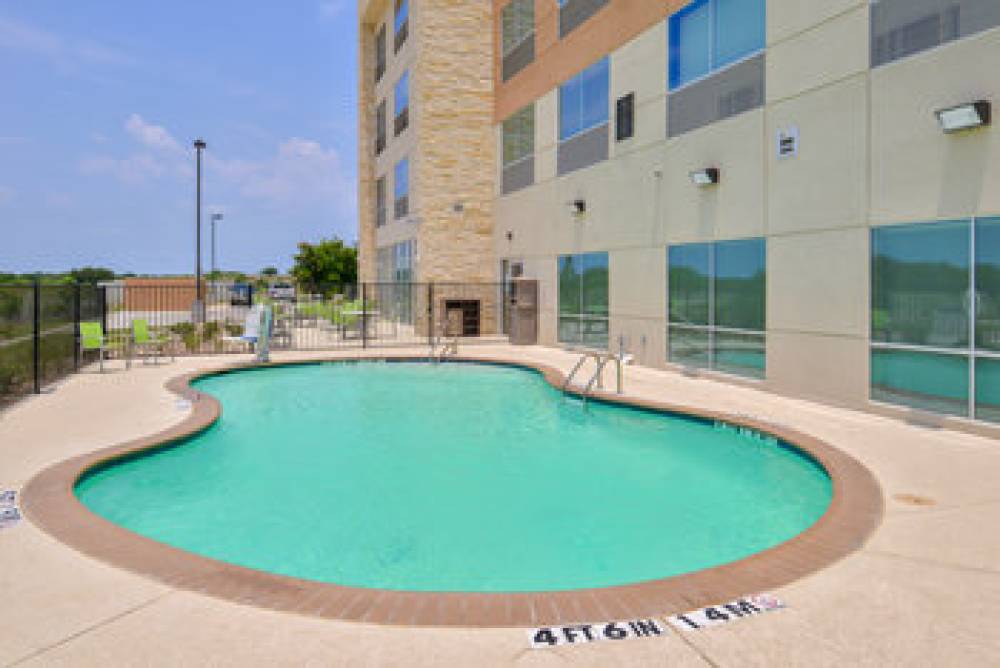 HOLIDAY INN EXP EARLY 1