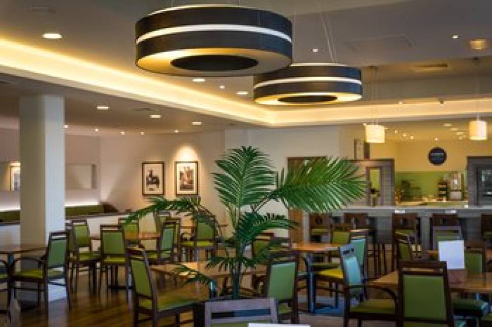HOLIDAY INN EXP EXCEL 3