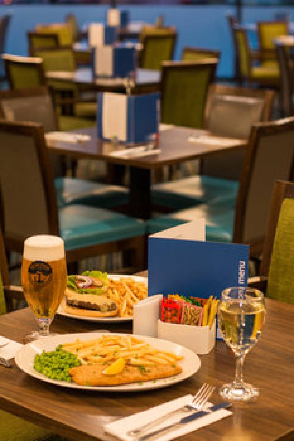HOLIDAY INN EXP HEATHROW T5 2