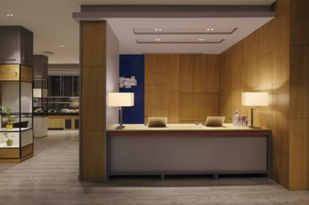 HOLIDAY INN EXP NASHIK INDIRA NAGAR 4