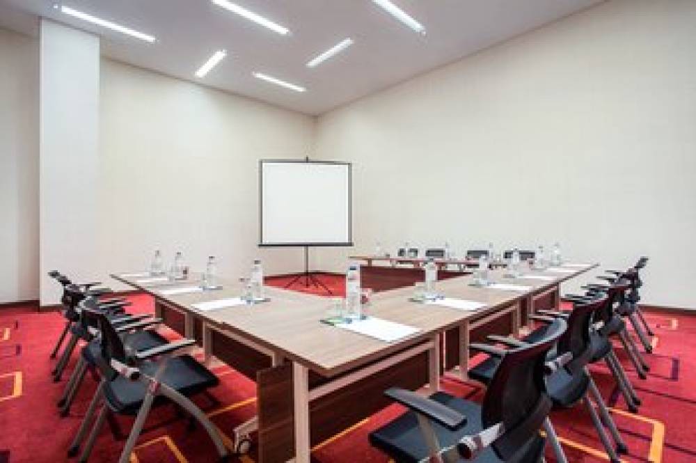 HOLIDAY INN EXP PLUIT CITYGATE 4