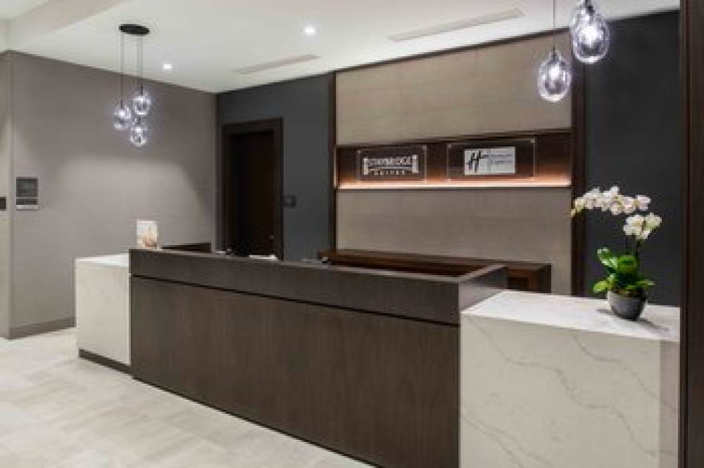 HOLIDAY INN EXP QUINCY BY IHG 9