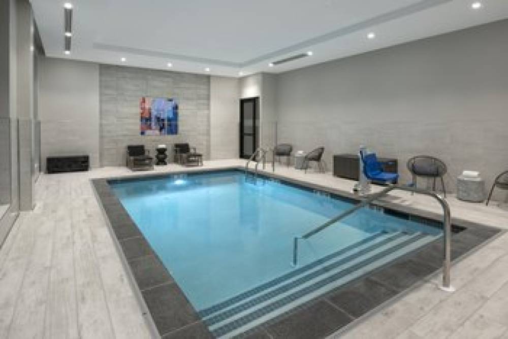 HOLIDAY INN EXP REVERE BY IHG 3