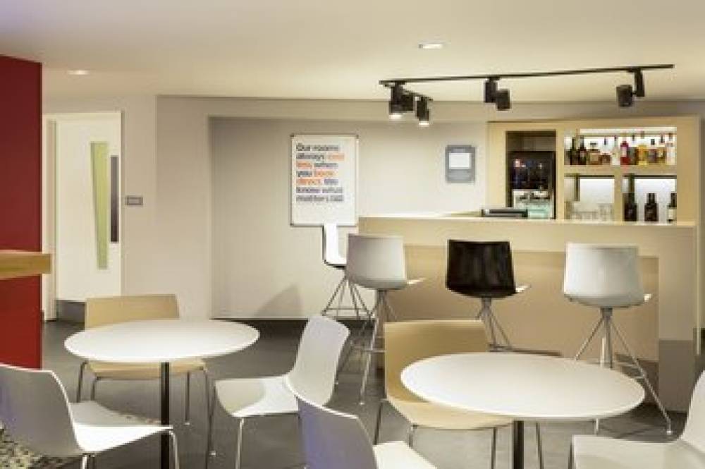 HOLIDAY INN EXP SOUTHWARK ST 8
