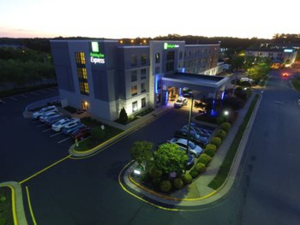 Holiday Inn Exp Stafford Quantico