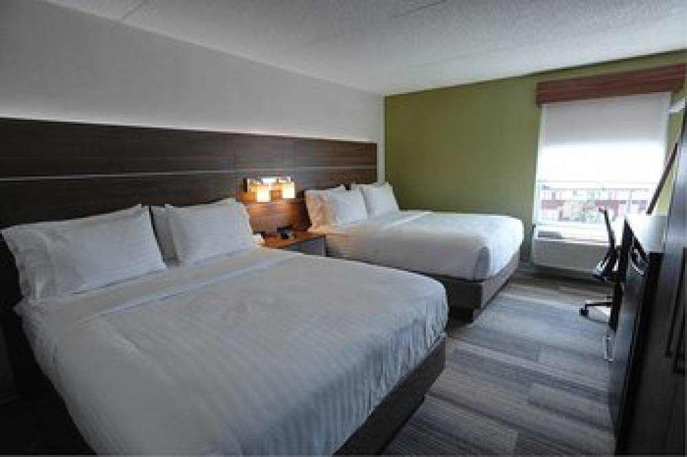 Holiday Inn Express  Suites TORONTO AIRPORT WEST 5